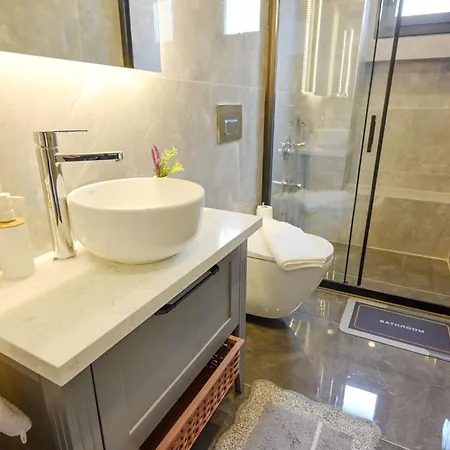 Lavanta - Private Pool & Jacuzzi -