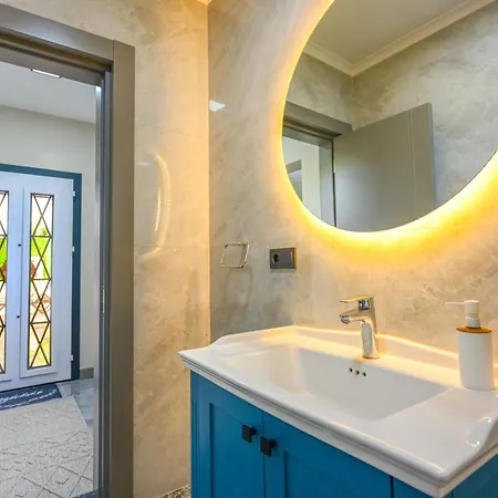 Lavanta - Private Pool & Jacuzzi - Vilă *