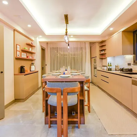 Lavanta - Private Pool & Jacuzzi - *