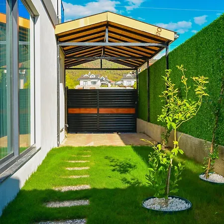 Vilă Lavanta - Private Pool & Jacuzzi - *