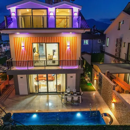 Lavanta - Private Pool & Jacuzzi -