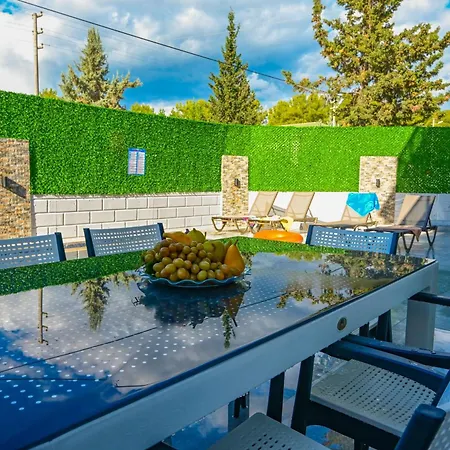 Lavanta - Private Pool & Jacuzzi - וילה