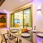 Villa Lavanta - Private Pool & Jacuzzi - Fethiye